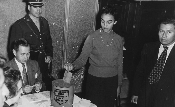 A 71 AÑOS DEL VOTO FEMENINO: LA LEY QUE CAMBIÓ LA CIUDADANÍA DE LAS MUJERES EN EL PERÚ