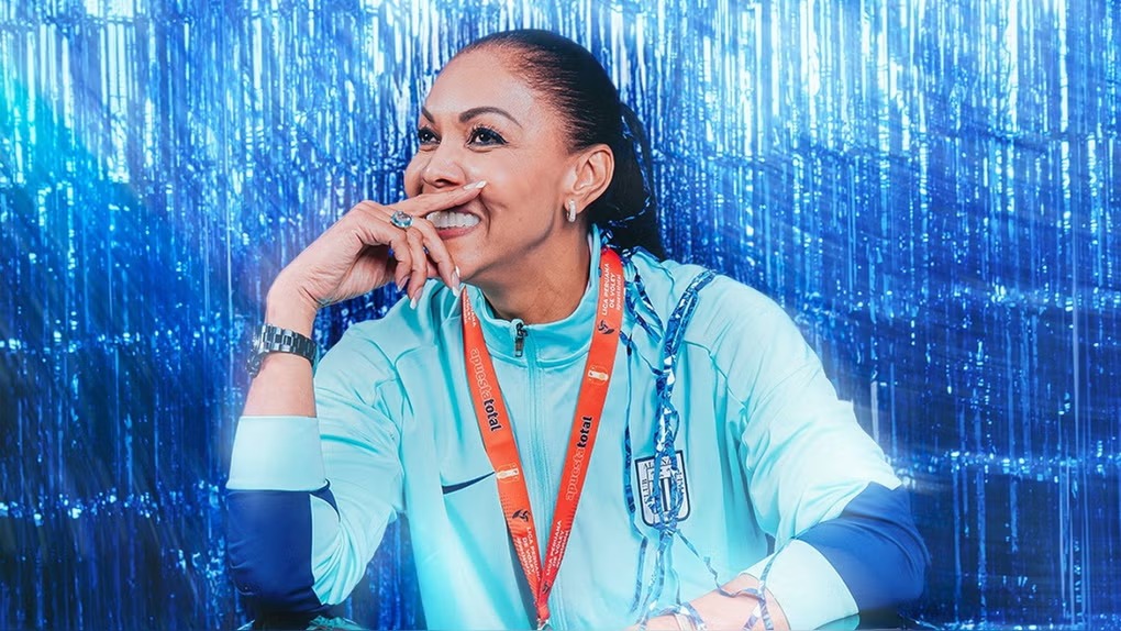 CENAIDA URIBE LE RESPONDIÓ A GINO VEGAS: REVELÓ CARTAS DE JUGADORAS DE ALIANZA LIMA QUE RENUNCIARON A LA SELECCIÓN
